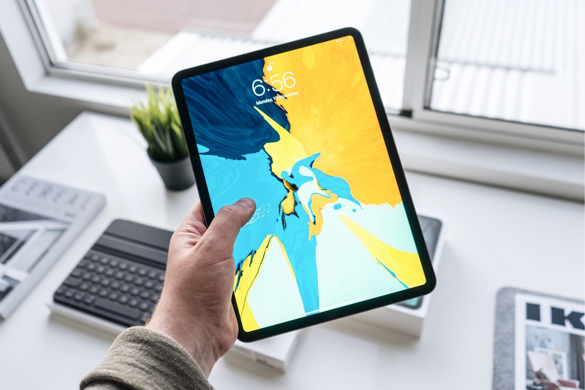 斗球App在iPad横屏模式下的使用场景展示